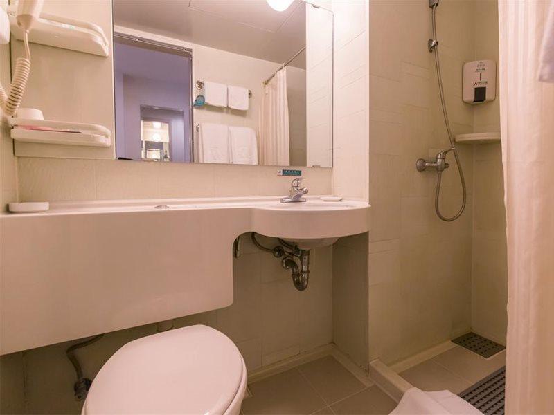 Jinjiang Inn - Shanghai Zhangjiang Road Экстерьер фото