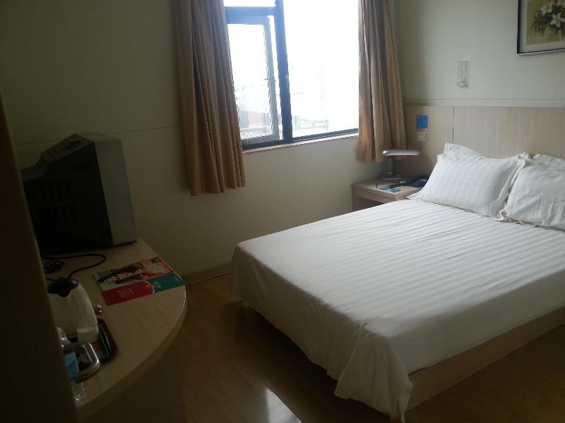 Jinjiang Inn - Shanghai Zhangjiang Road Экстерьер фото