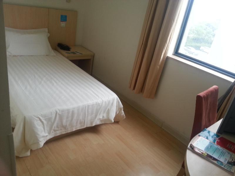 Jinjiang Inn - Shanghai Zhangjiang Road Экстерьер фото
